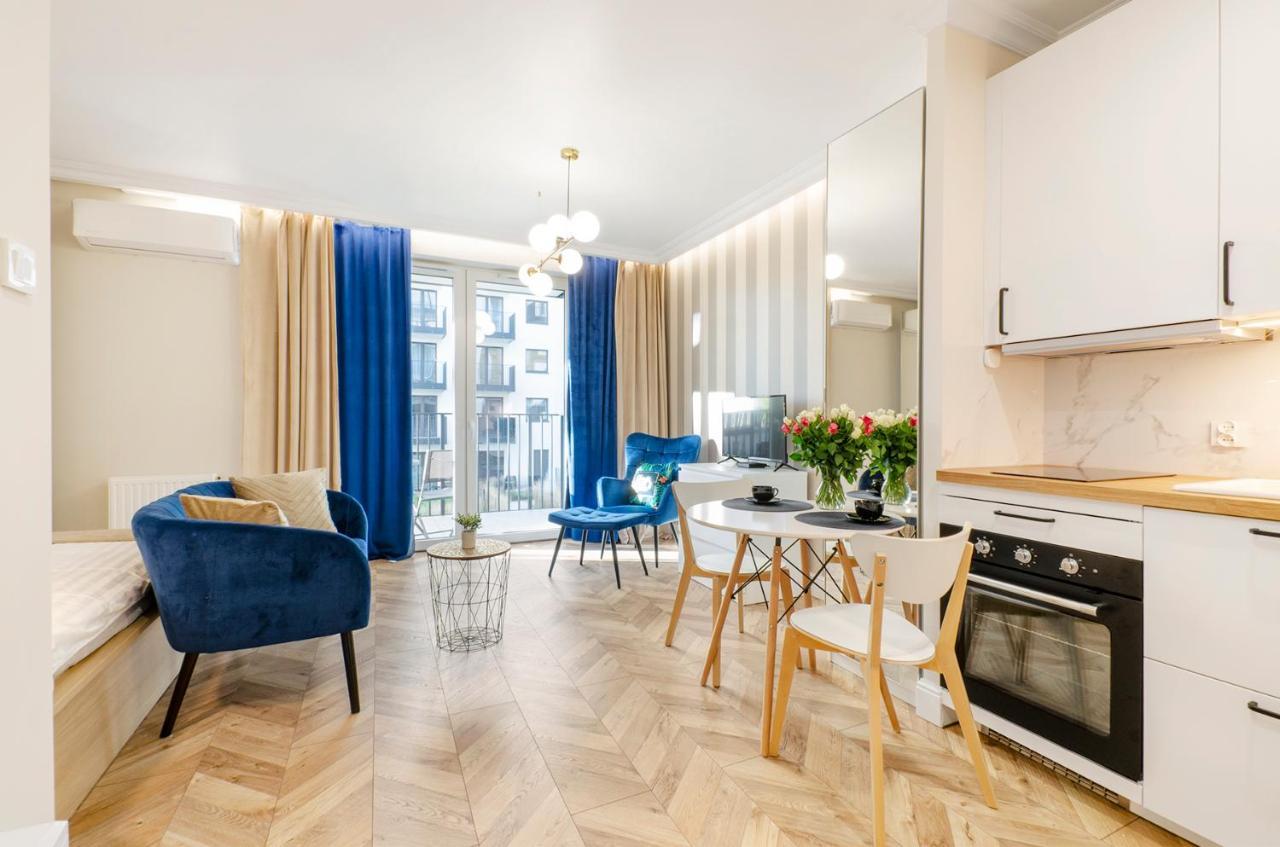 Sky Home- Blue Apartament -Manufaktura, Bezplatny Parking, Klima, Dostep Na Kod Łódź Esterno foto
